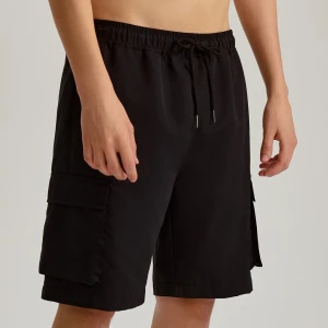 Czarne szorty kąpielowe z kieszeniami cargo House