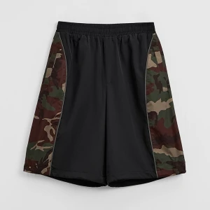 Czarne szorty super baggy ze wstawką camo House