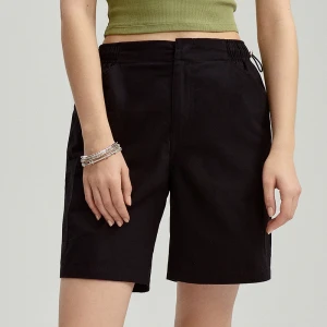 Czarne szorty z kieszeniami cargo House