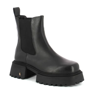 Czarne sztyblety damskie CARINII B10506-E50-000-000-000