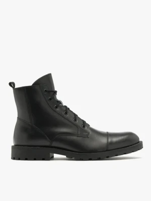 Czarne trzewiki z ozdobnymi przeszyciami Ryłko