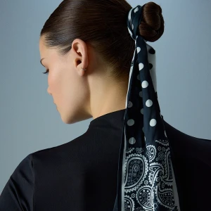 Czarno-biała dwustronna chusta House