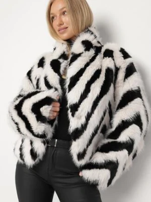 Czarno-Biała Kurtka Typu Futerko w Paski Alinsse ann gissy