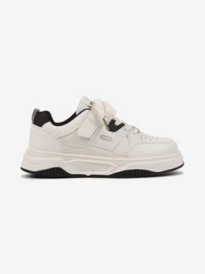 Biało-Czarne Buty Sportowe Sneakersy z Perforacją i Skórzaną Wkładką Dorresil