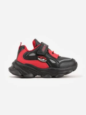 Czarno-Czerwone Buty Sportowe Sneakersy z Napisem i Geometrycznym Motywem Fraile