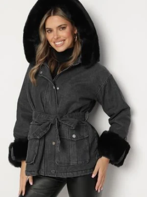 Czarno-Szara Jeansowa Kurtka z Kapturem i Paskiem oraz Futerkiem na Napy Tarasima flamode