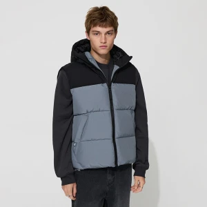 Czarno-szara pikowana kamizelka z kapturem House