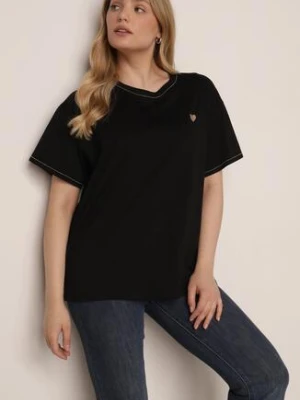 Czarny Bawełniany T-shirt z Serduszkiem i Ozdobnymi Łańcuszkami Jynorin melya by melody