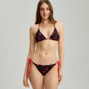 Czarny dwuczęściowy strój kąpielowy z wisienkami House