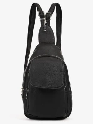 Czarny Dwukomorowy Plecak z Ozdobną Klapą Nannirita fashion&bags