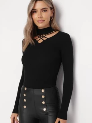 Czarny Golf z Prążkowanej Dzianiny i Wycięciem Dessiva