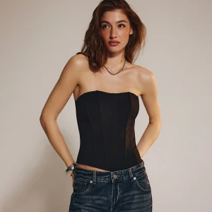 Zdjęcie produktu Czarny gorsetowy top bez ramiączek House x Klaudia Sadownik