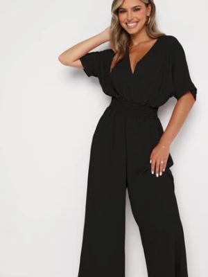 Czarny Kopertowy Kombinezon z Gumką w Talii i Szerokimi Nogawkami Vimashea lovery