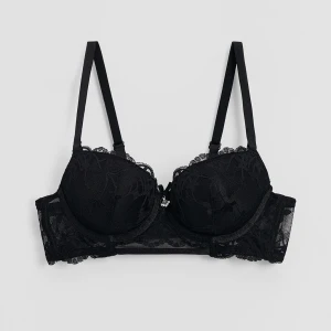 Czarny koronkowy biustonosz super push-up House