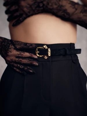 Czarny pasek bombato z ozdobną klamrą TARANKO