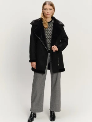 Czarny płaszcz z kożuchem Greenpoint
