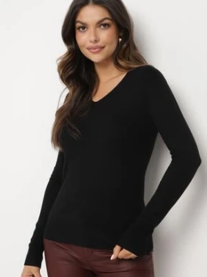 Czarny Sweter z Bawełną i Dekoltem w Serek Etarevia