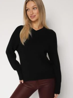 Czarny Sweter z Domieszką Kaszmiru z Dekoltem w Serek Feralaine