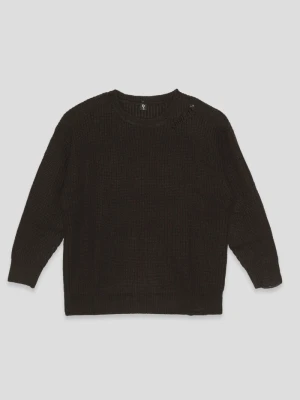 Czarny sweter z modnymi rozdarciami Reporter