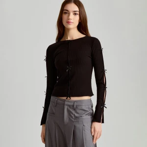 Czarny sweter z okrągłym dekoltem i kokardkami House