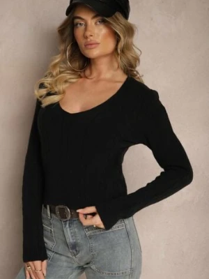 Czarny Sweter z Ozdobnym Tłoczeniem i Trójkątnym Dekoltem Attenora miss poem