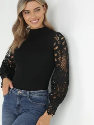 Czarny Sweter z Prążkowanej Dzianiny z Koronkowymi Rękawami Victoriah elsa.m by may