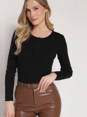 Czarny Sweter z Wiskozą Zdobiony Metaliczną Nicią i Guzikami przy Dekolcie Lianola belcci