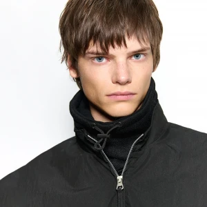 Czarny szalik komin z regulacją obwodu House