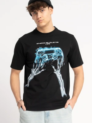 Czarny t-shirt z autorską grafiką z przodu Reporter