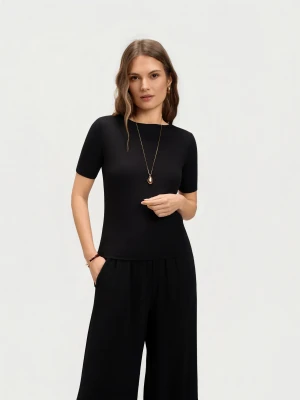 Czarny top basic Top Secret