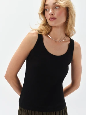 Czarny top bez rękawów Top Secret