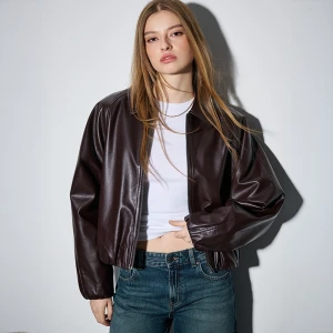 Czekoladowa kurtka bomber z kołnierzykiem House