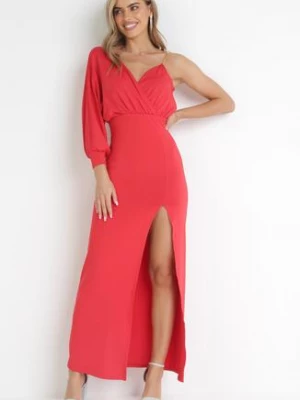 Czerwona Asymetryczna Sukienka Maxi na Jedno Ramię z Łańcuszkiem Przy Ramieniu Kesilli