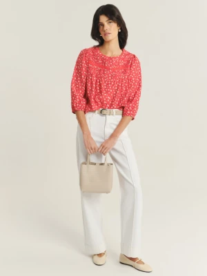 Czerwona bluzka z nadrukiem typu łączka Greenpoint