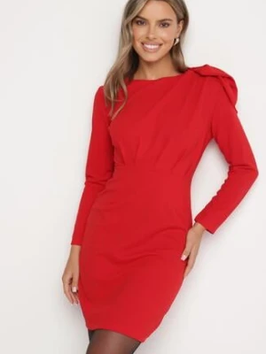 Czerwona Dopasowana Sukienka Koktajlowa Ozdobiona Kokardą i Rozcięciem na Linnaea lovery