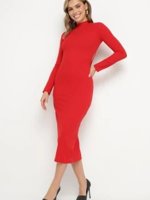 Czerwona Dopasowana Sukienka Ozdobiona Wycięciem Dralfedi messaya