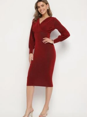 Czerwona Dopasowana Sukienka z Kopertowym Dekoltem i Bufiastymi Rękawami Ulonissa messaya