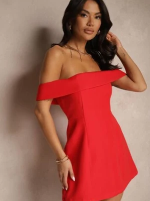Czerwona Koktajlowa Sukienka Bandeau z Zakładką Przy Dekolcie Milzemis