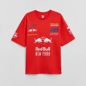 Czerwona koszulka z nadrukami Red Bull New York House