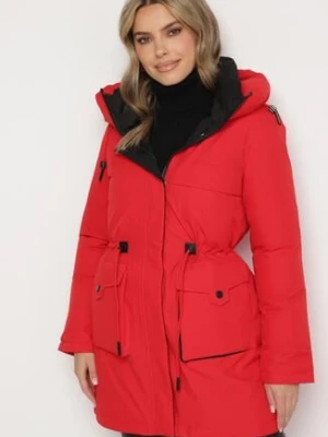 Czerwona Kurtka Parka z Kapturem Kieszeniami i Ściągaczem w Talii Ravissia rosse line