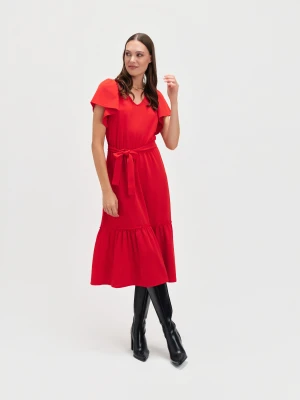 Czerwona midi sukienka z wiązaniem w talii Top Secret