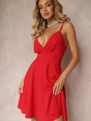 Czerwona Mini Sukienka na Regulowanych Ramiączkach o Rozkloszowanym Fasonie Feimme