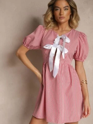 Czerwona Retro Sukienka w Kratkę Vichy o Rozkloszowanym Kroju z Wiązaniem Temarea