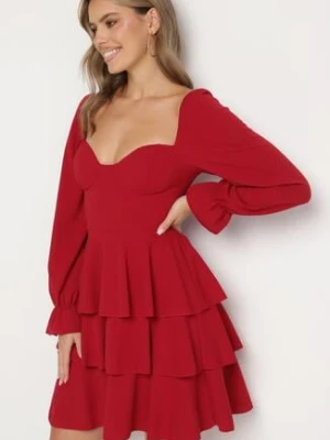 Czerwona Rozkloszowana Sukienka z Falbankami i Bufiastymi Rękawami Semithara fashion