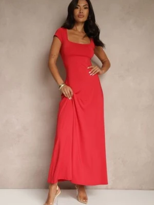 Czerwona Rozkloszowana Sukienka z Wiskozą z Kwadratowym Dekoltem Nalorina by swan