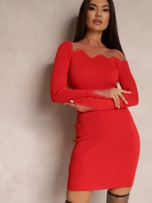 Czerwona Sukienka Dopasowana z Siateczką przy Dekolcie Yule