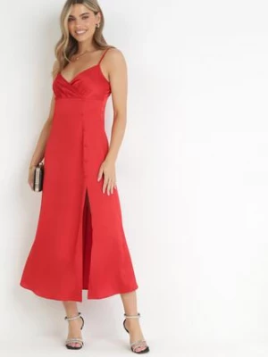 Czerwona Sukienka Maxi na Ramiączkach z Głębokim Dekoltem Issabelle