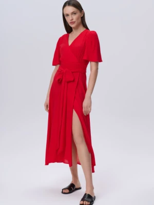 Czerwona sukienka midi z dekoltem w v Greenpoint