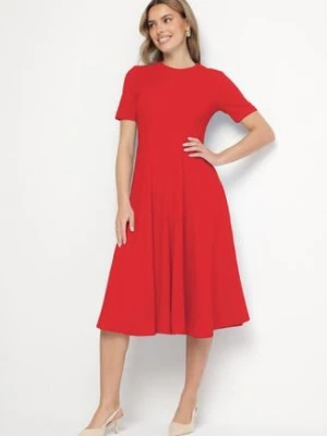 Czerwona Sukienka Rozkloszowana z Taliowaniem Telorwena lovery