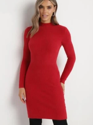 Czerwona Sweterkowa Sukienka Midi Wełniana z Prążkowaną Fakturą Johnnath j&x